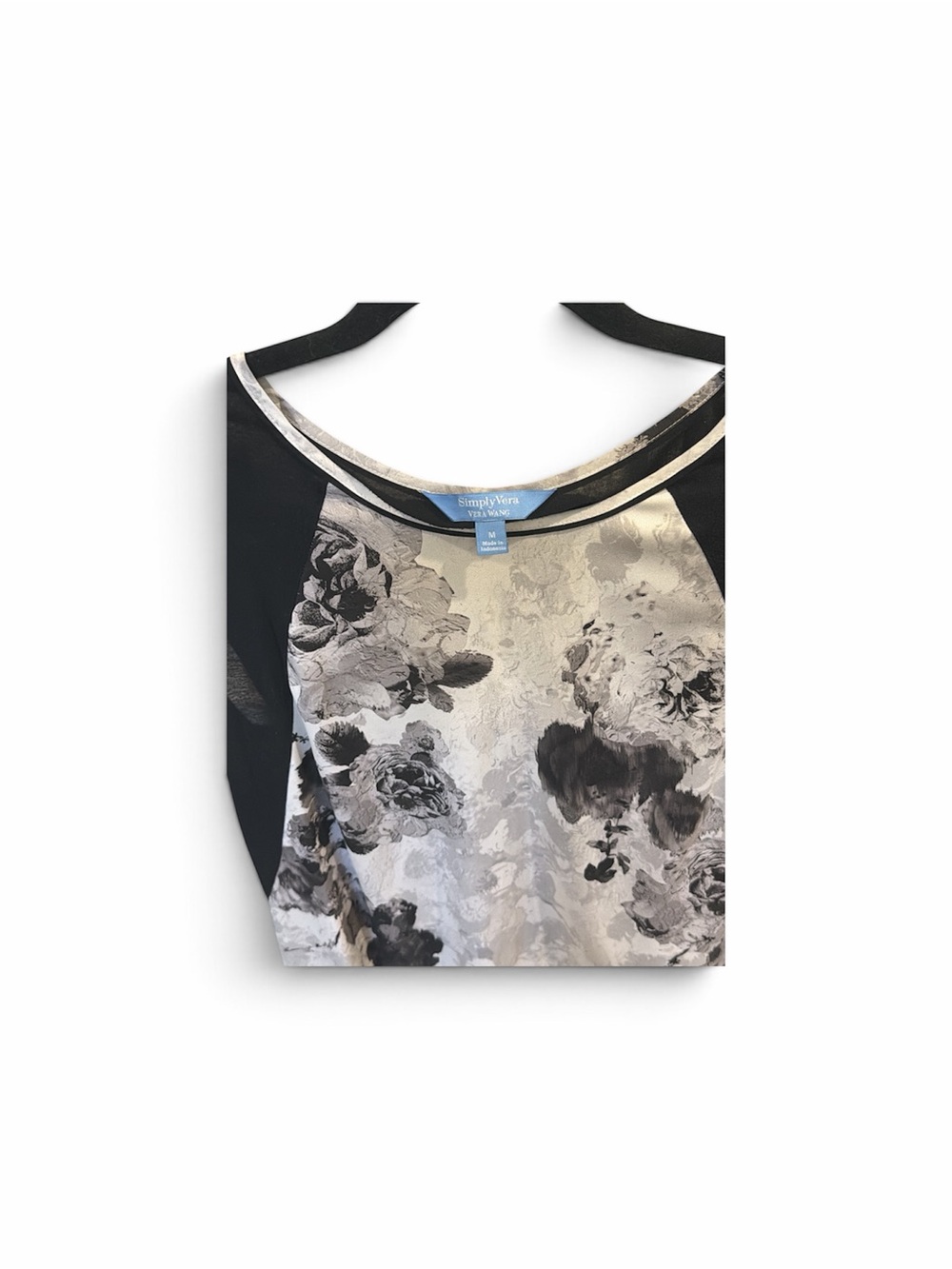 Simply Vera Vera Wang Black and Gray Floral Scoop-Neck Camisole